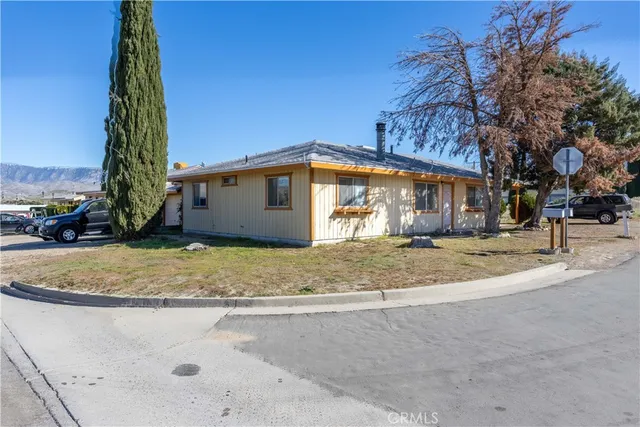$425,000 | 6401 Lynch Canyon Drive, Lake Isabella, CA 93240