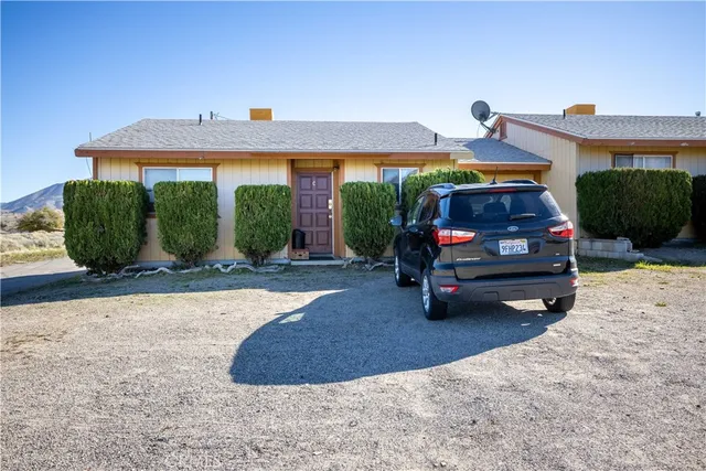 $425,000 | 6401 Lynch Canyon Drive, Lake Isabella, CA 93240