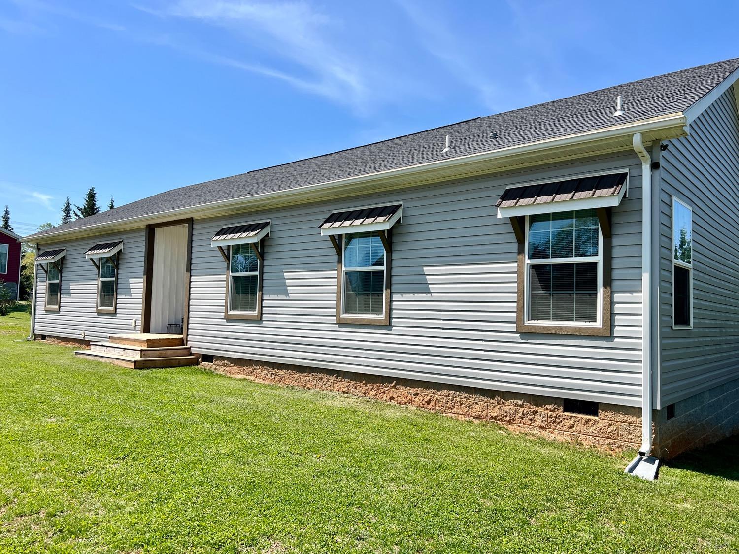 2747 Five Forks Road Bedford, VA 24523 - Photo 2 of 40 a view of a house with a yard
