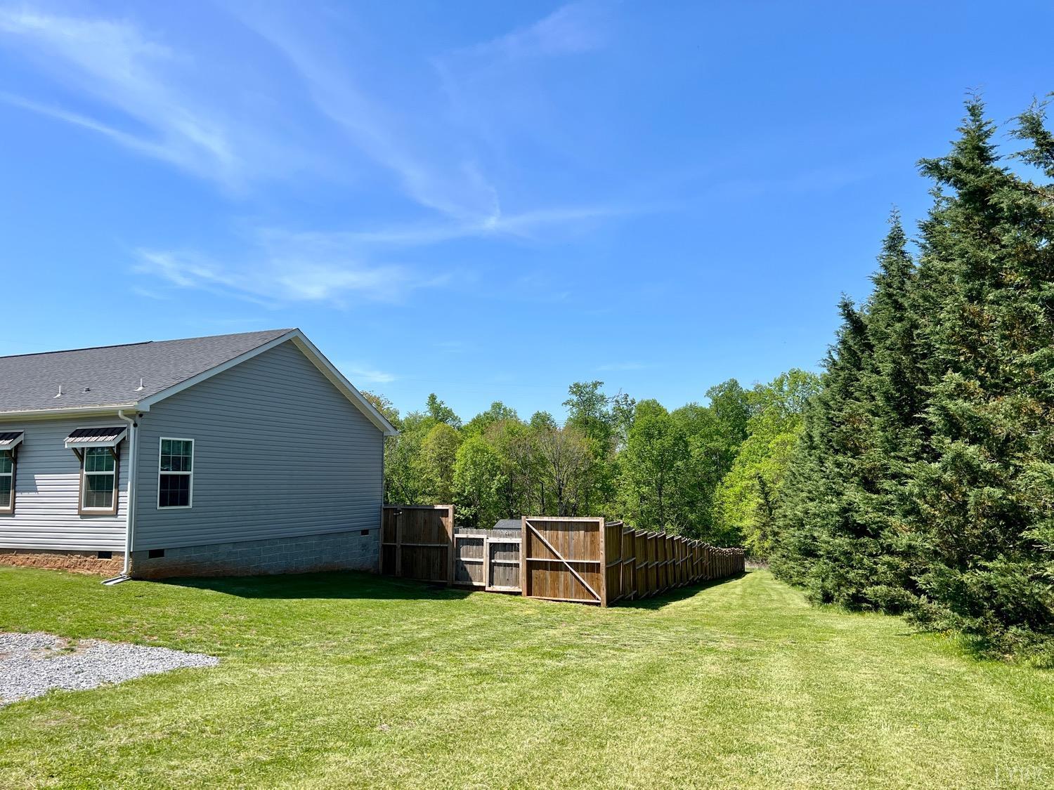 2747 Five Forks Road Bedford, VA 24523 - Photo 39 of 40 a view of a couches with a big yard