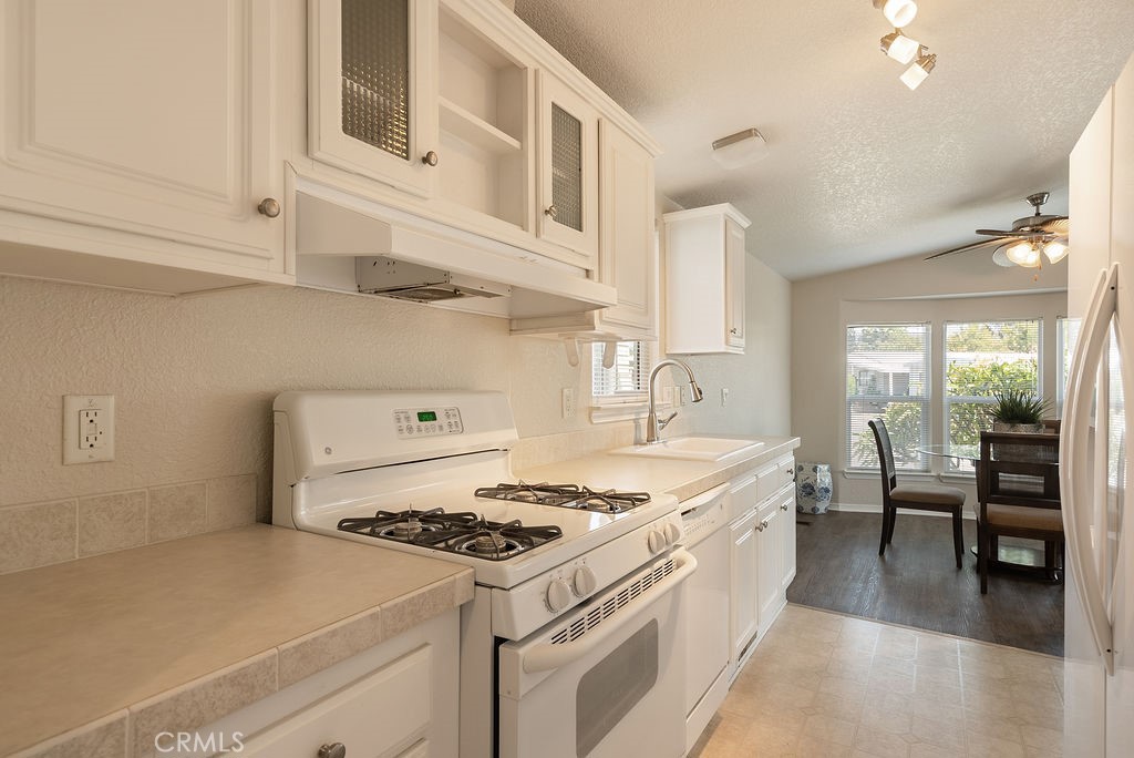 840 East Foothill, Unit 84 Azusa, CA 91702 - Photo 21 of 47