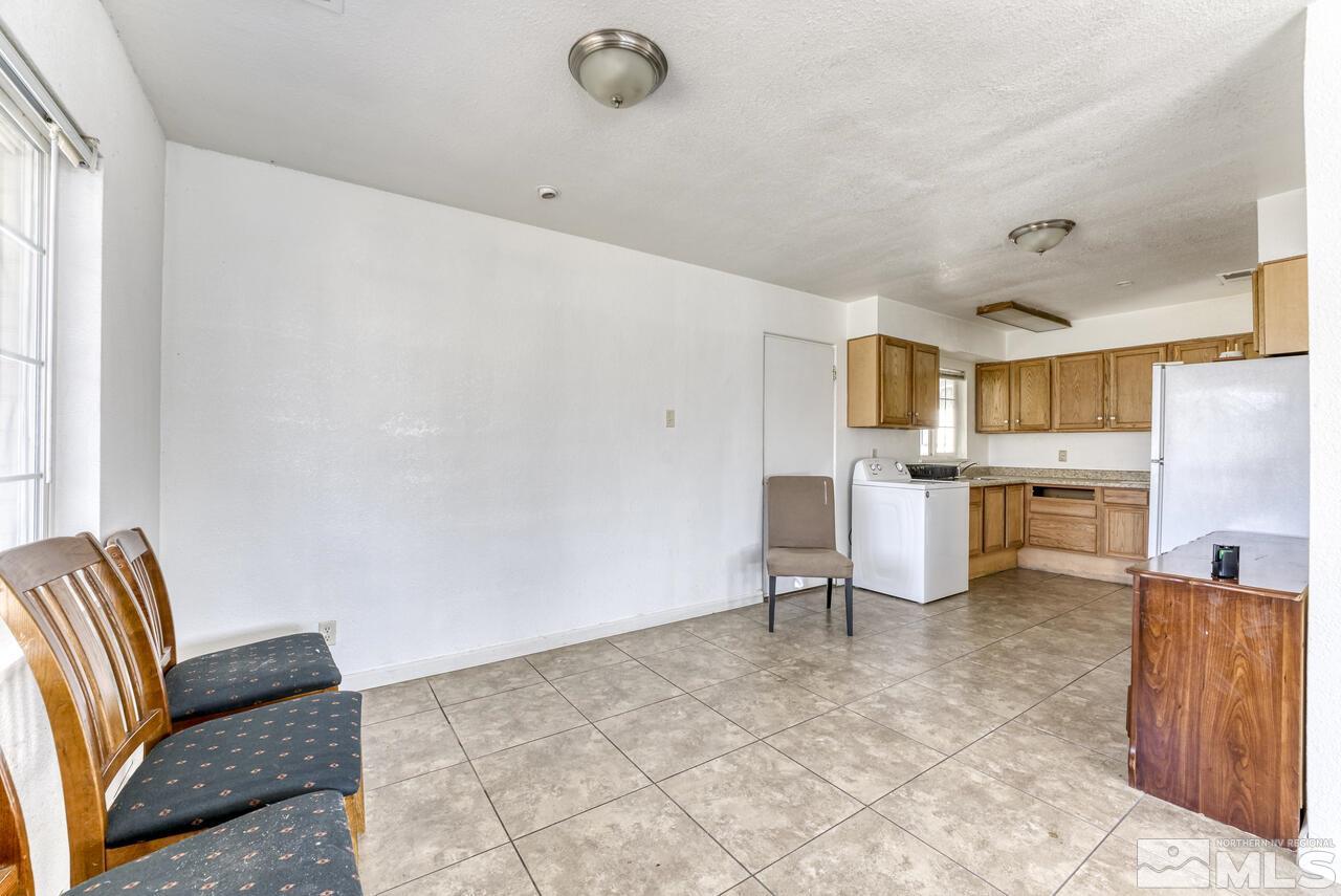 1310 Kirman Avenue Reno, NV 89502 - Photo 7 of 14 Photo 7