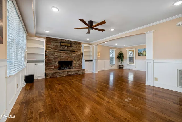 $979,000 | 3310 Berkshire Circle, Johnson City, TN 37604