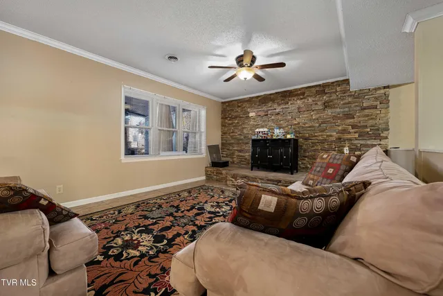 $979,000 | 3310 Berkshire Circle, Johnson City, TN 37604