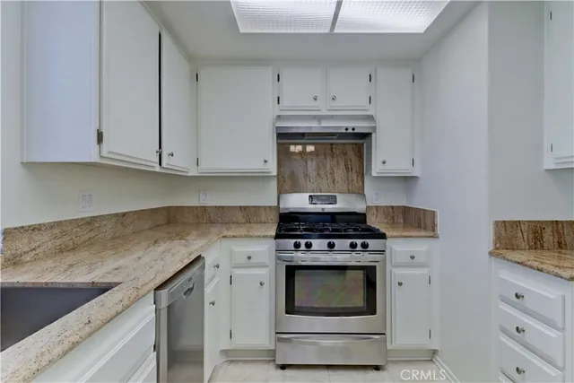 $799,999 | 8932 Biscayne Court, Unit 1318A, Huntington Beach, CA 92646