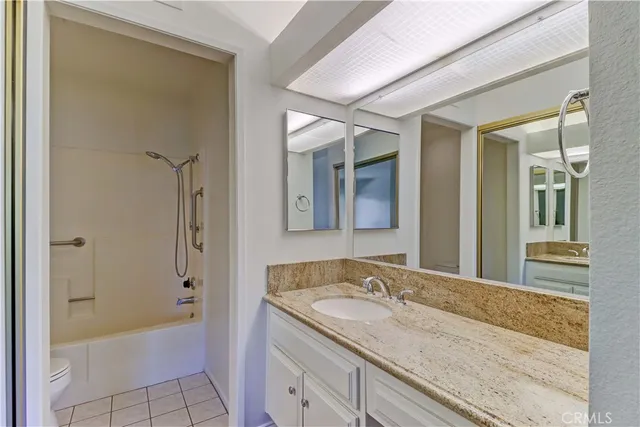 $799,999 | 8932 Biscayne Court, Unit 1318A, Huntington Beach, CA 92646