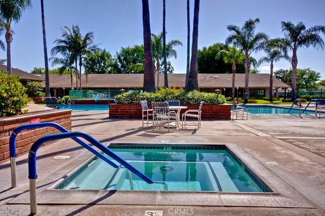 $799,999 | 8932 Biscayne Court, Unit 1318A, Huntington Beach, CA 92646