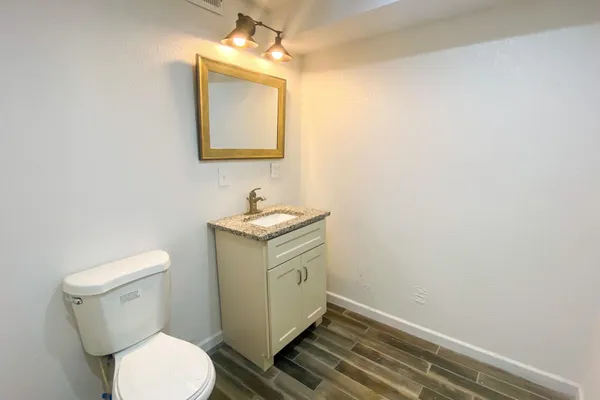 $179,000 | 317 East 5th Street, Newton, KS 67114