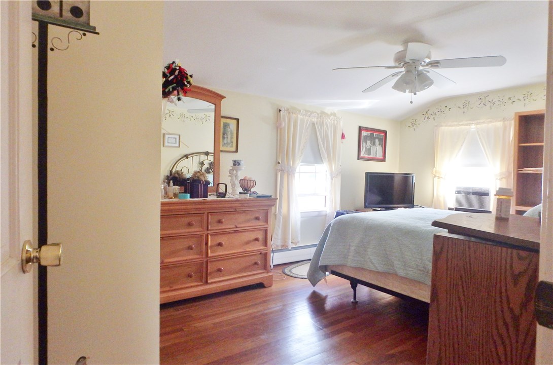 98 Landon Road Warwick, RI 02888 - Photo 17 of 27 Gallery Image 17