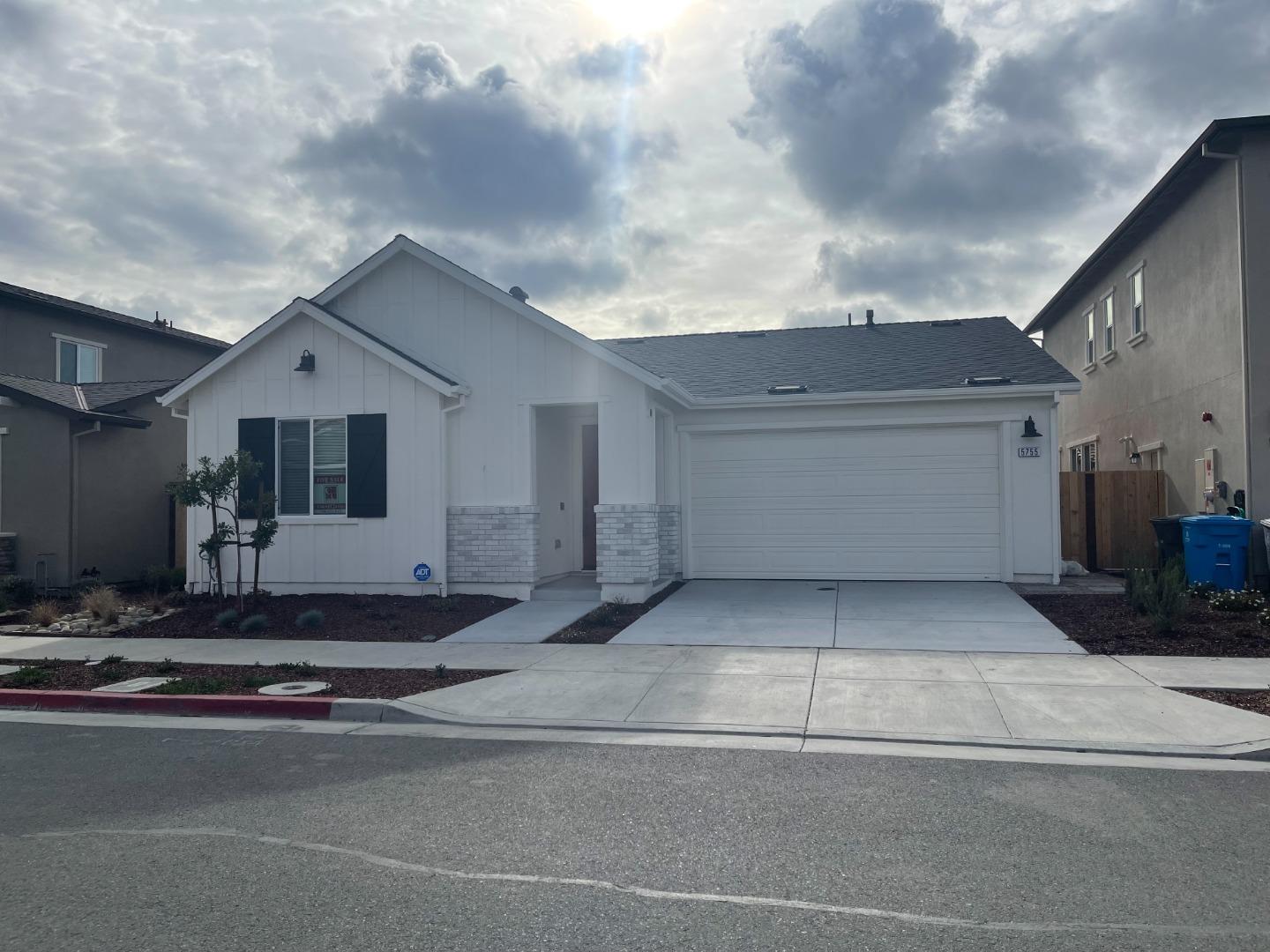 5755 Knight Road Rohnert Park, CA 94928 - Photo 3 of 14 Gallery Image 3