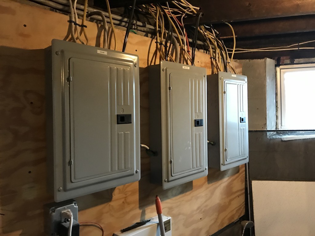 27 Floyd Street Revere, MA 02151 - Photo 19 of 21 a view of a porch with a table and chairs