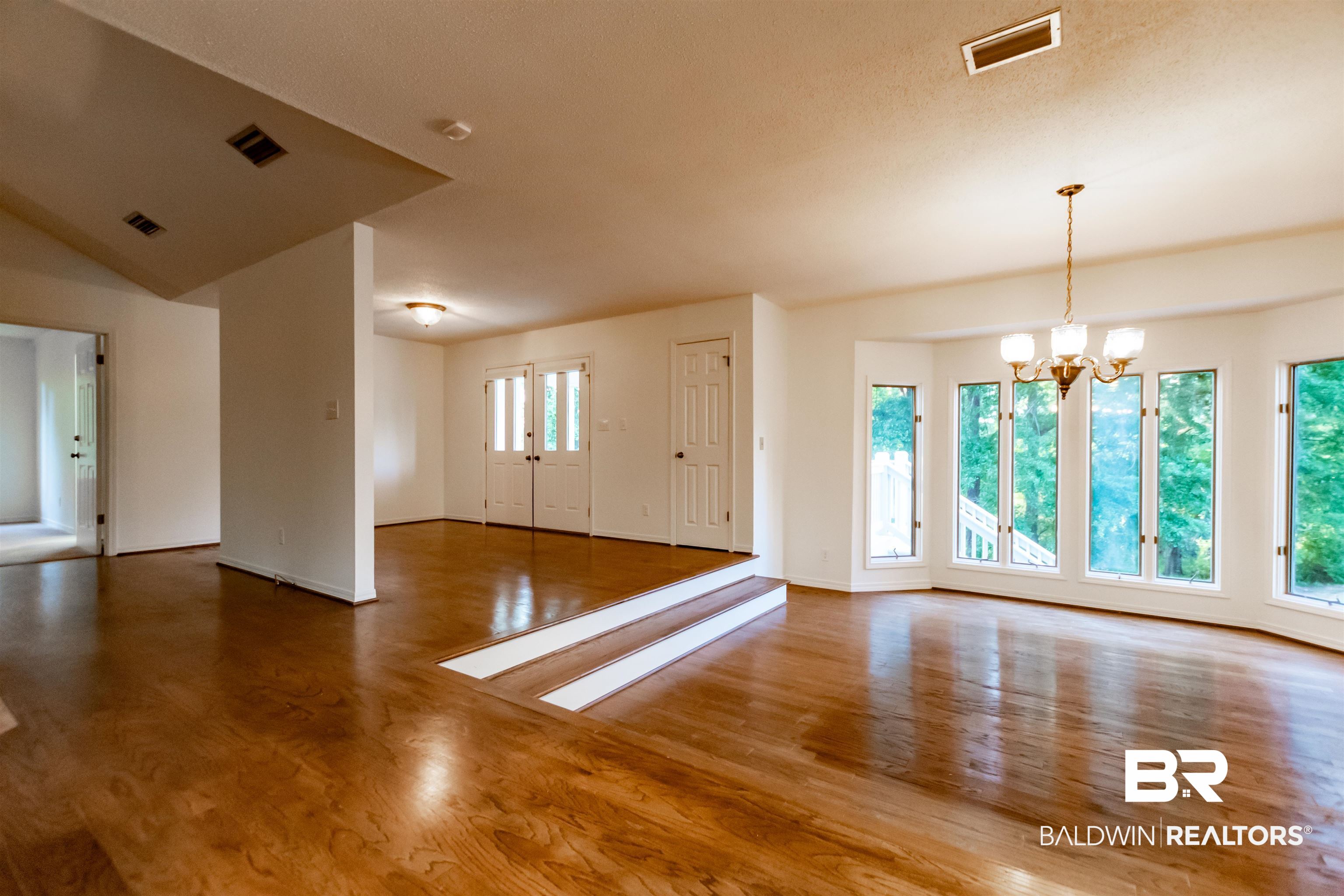 107 South Windgate Circle Daphne, AL 36526 - Photo 18 of 47 Gallery Image 18