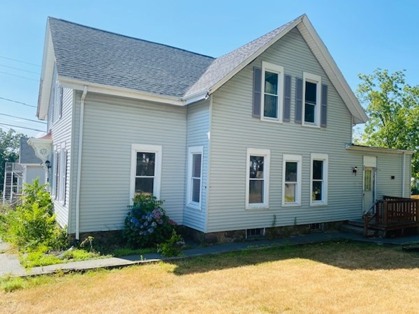 154 Maple Street Fall River, MA 02720 - Photo 2 of 35 Gallery Image 2