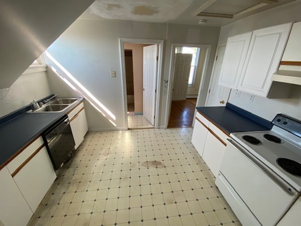 154 Maple Street Fall River, MA 02720 - Photo 33 of 35 Gallery Image 33