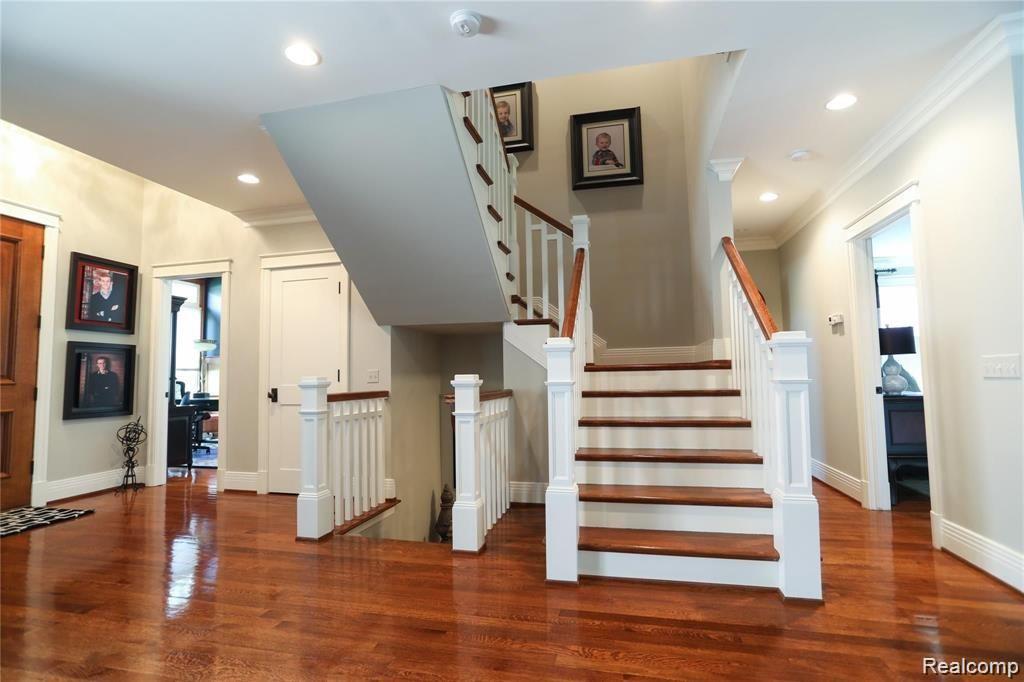 6350 Orion Road Rochester, MI 48306 - Photo 10 of 97 Gallery Image 10