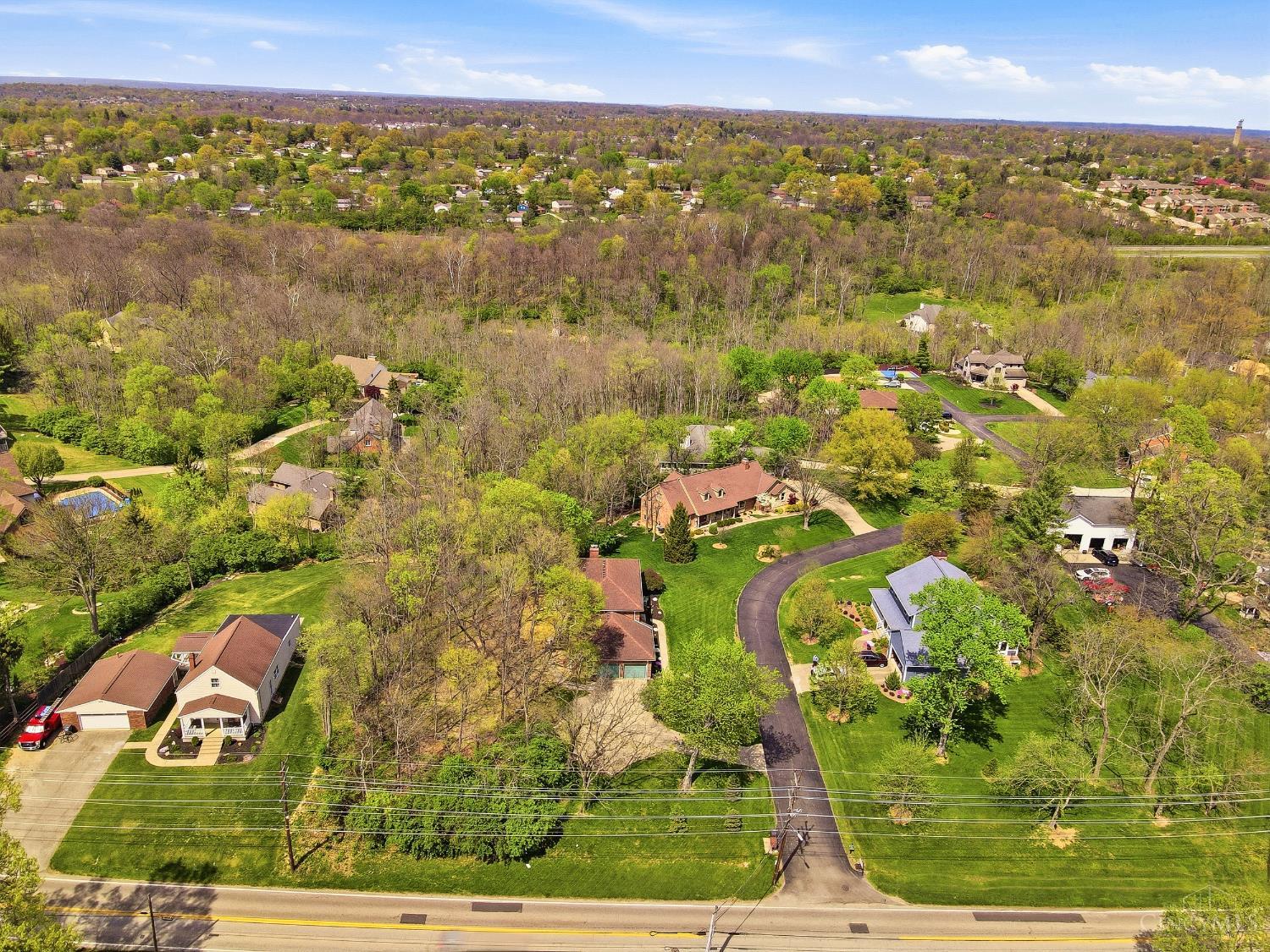 4374 Boomer Road Cincinnati, OH 45247 - Photo 45 of 49