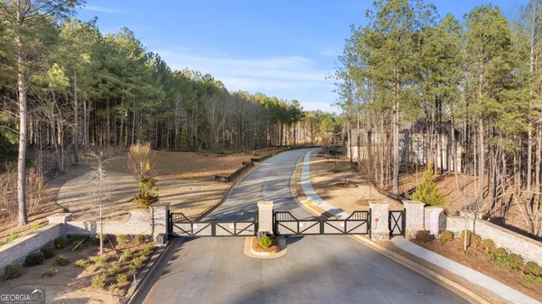 $849,900 | 172 Iroquois Court, Covington, GA 30014