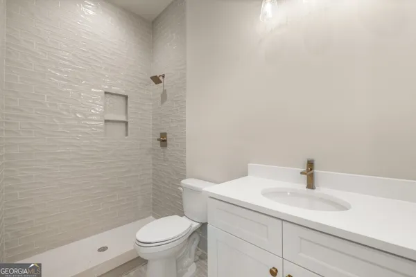 $849,900 | 172 Iroquois Court, Covington, GA 30014