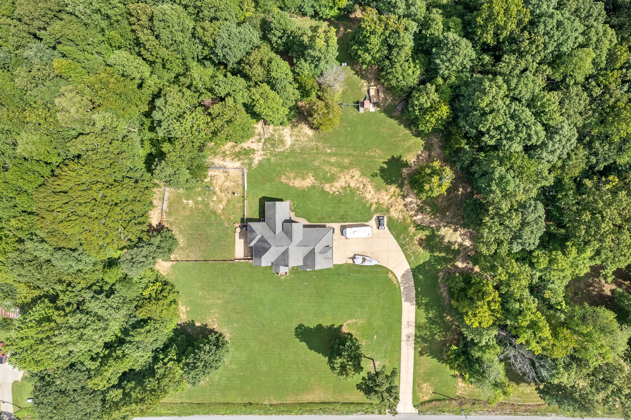 233 French Hill Road Tennessee Ridge, TN 37178 - Photo 5 of 30 Gallery Image 5