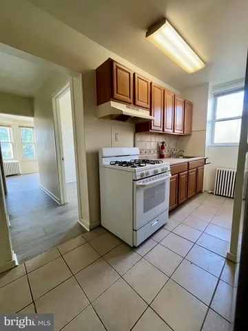 $1,400 | 1025 West Lancaster Avenue, Unit 2F, Bryn Mawr, PA 19010