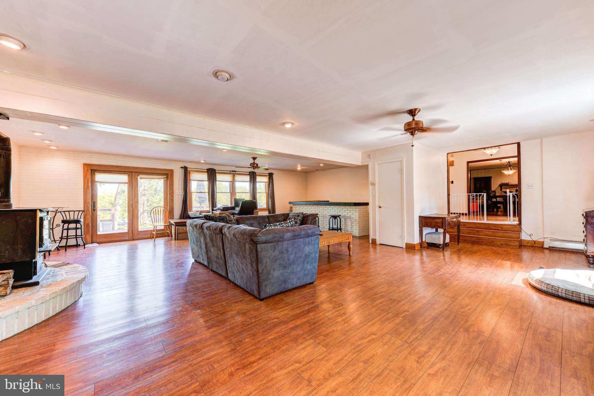 521 Mill Road Hatfield, PA 19440 - Photo 7 of 47 Massive Great Room - with Wet Bar