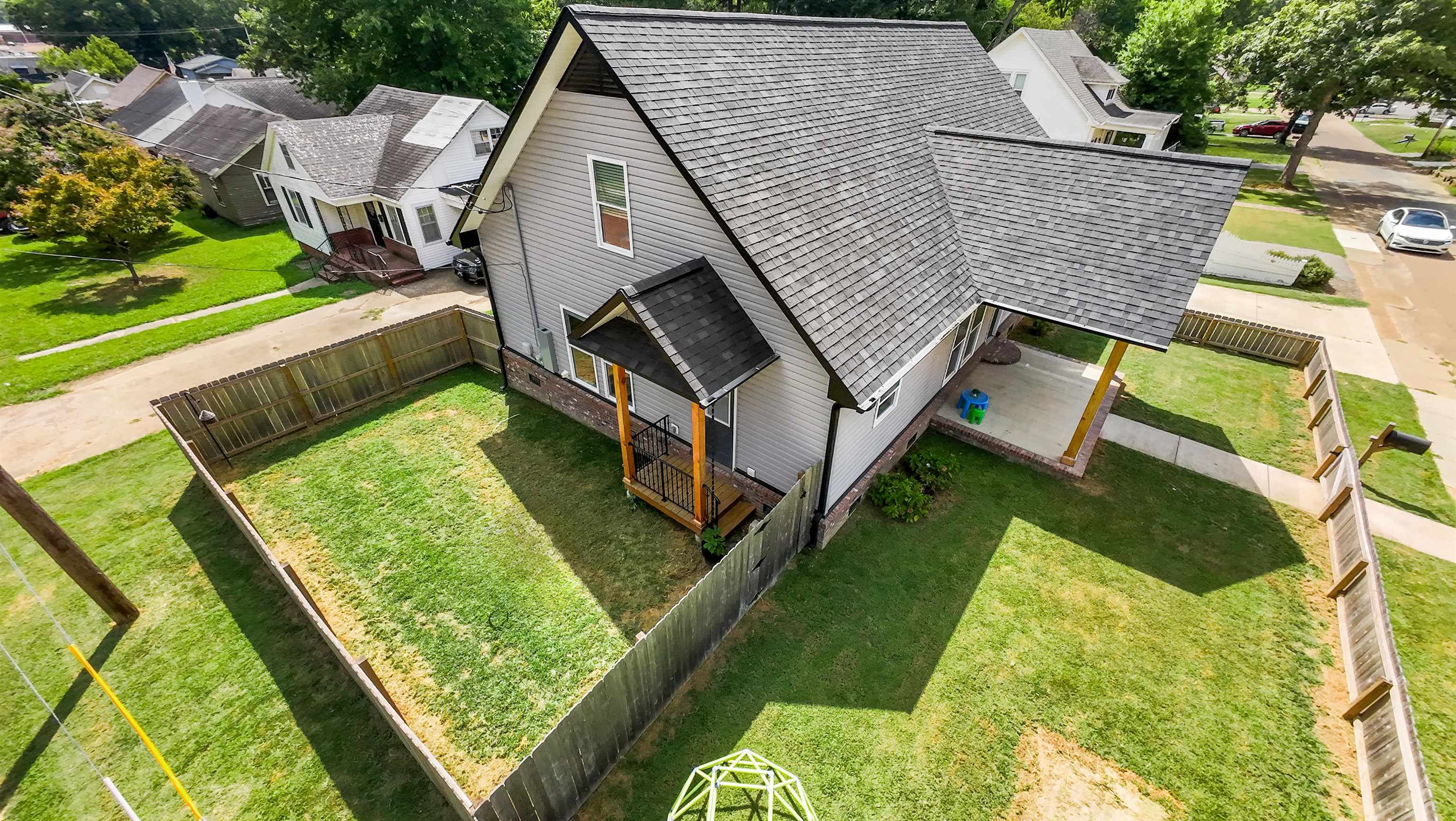 212 South Tipton Street Covington, TN 38019 - Photo 23 of 27