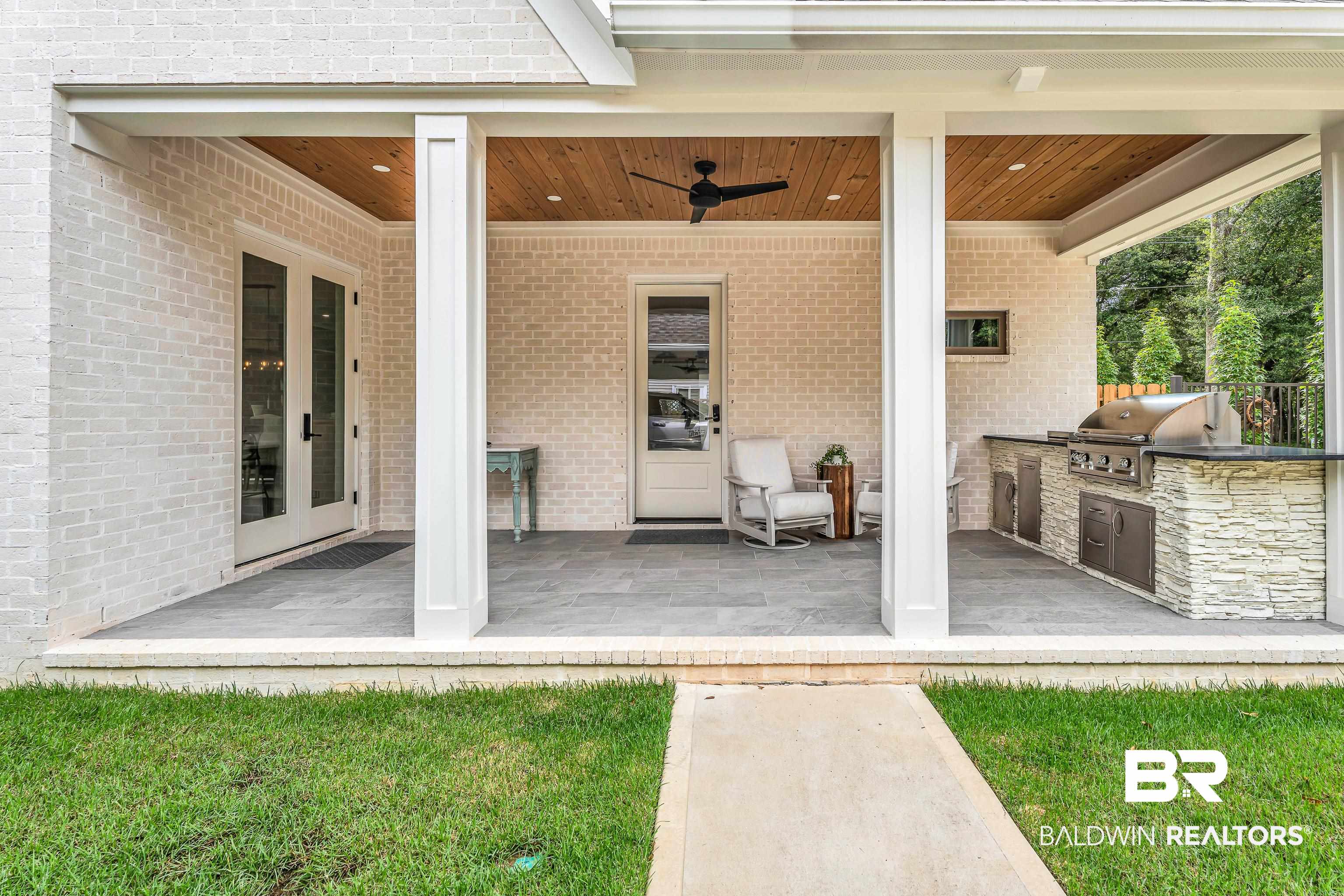 20279 Bishop Road Fairhope, AL 36532 - Photo 36 of 42 Back Porch