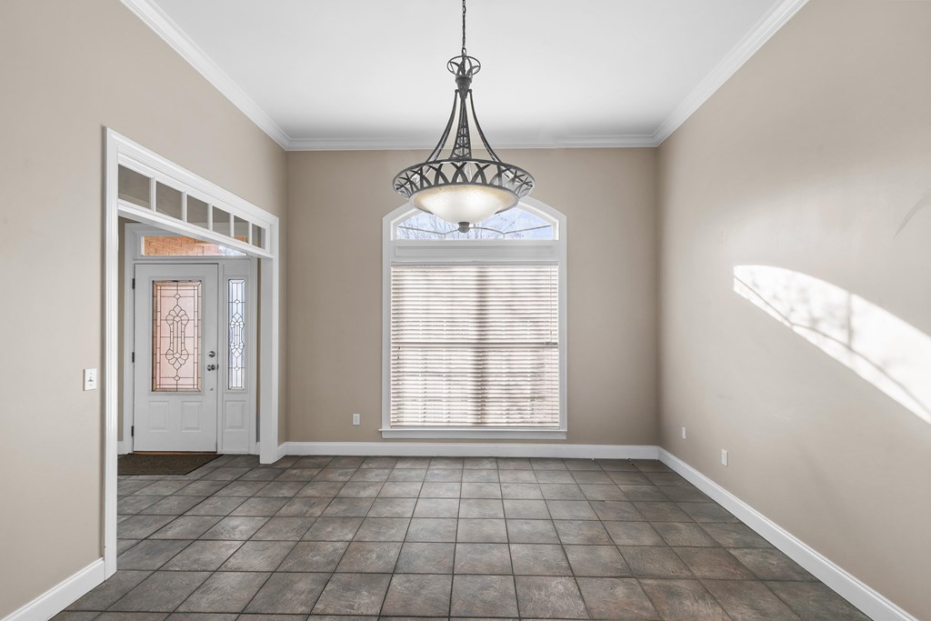 506 Westbrook Road Dothan, AL 36303 - Photo 5 of 47 Gallery Image 5