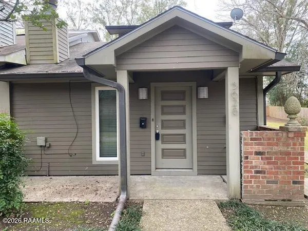 $1,650 | 5628 Moorstone Drive, Baton Rouge, LA 70820