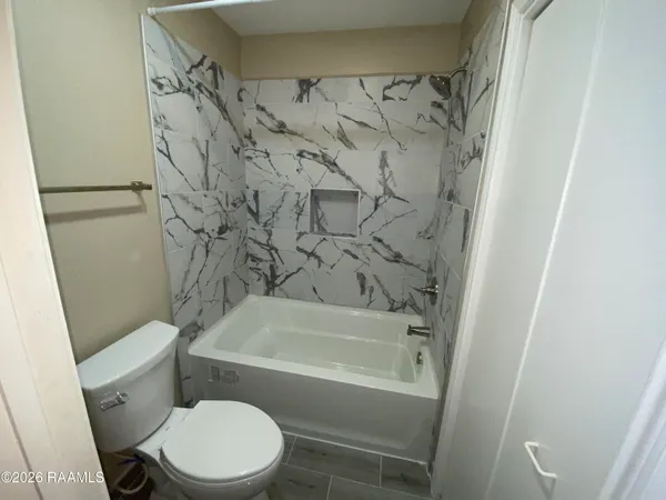 $1,650 | 5628 Moorstone Drive, Baton Rouge, LA 70820