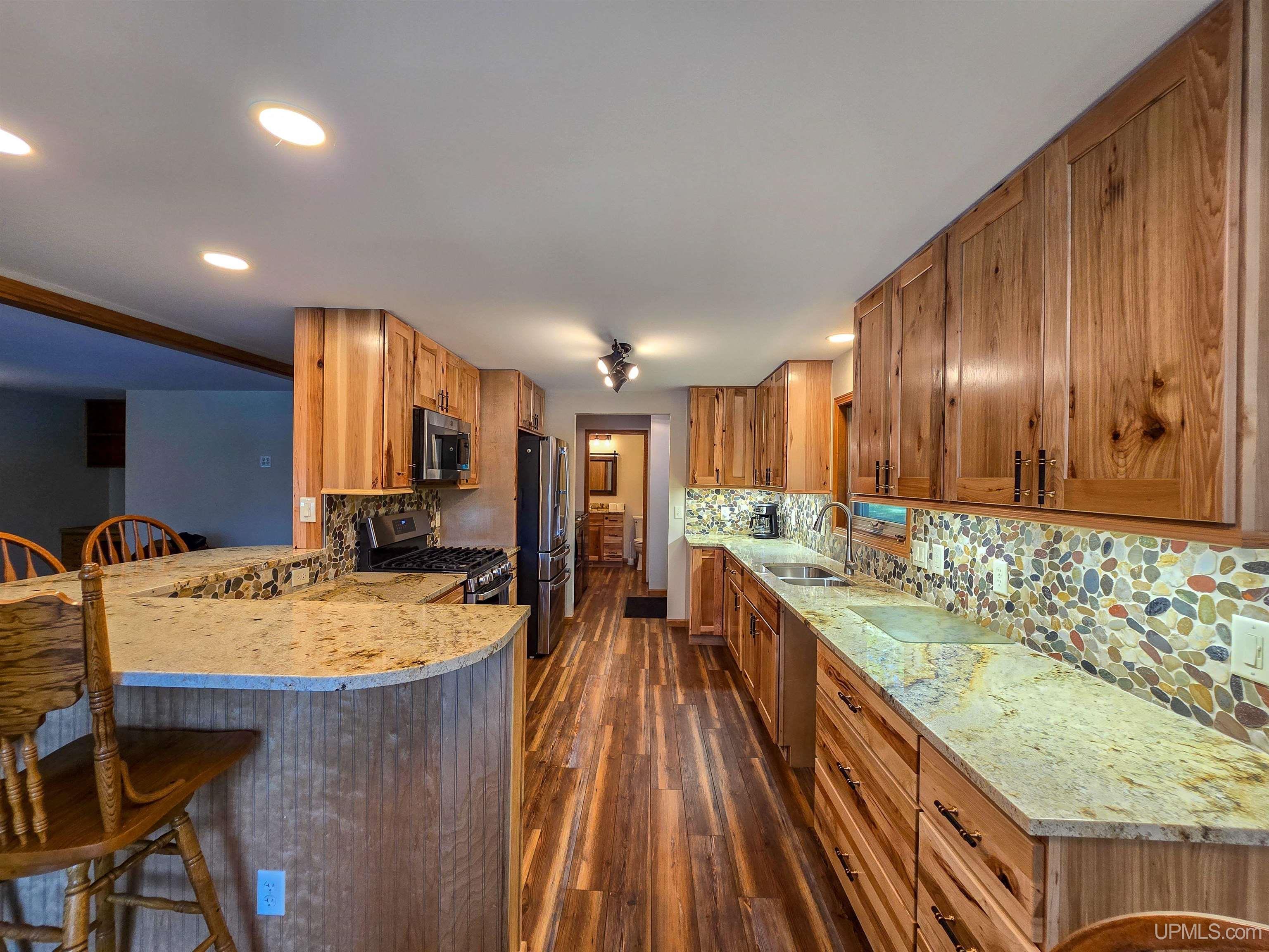 3954 Hayward Road Munising, MI 49862 - Photo 7 of 73