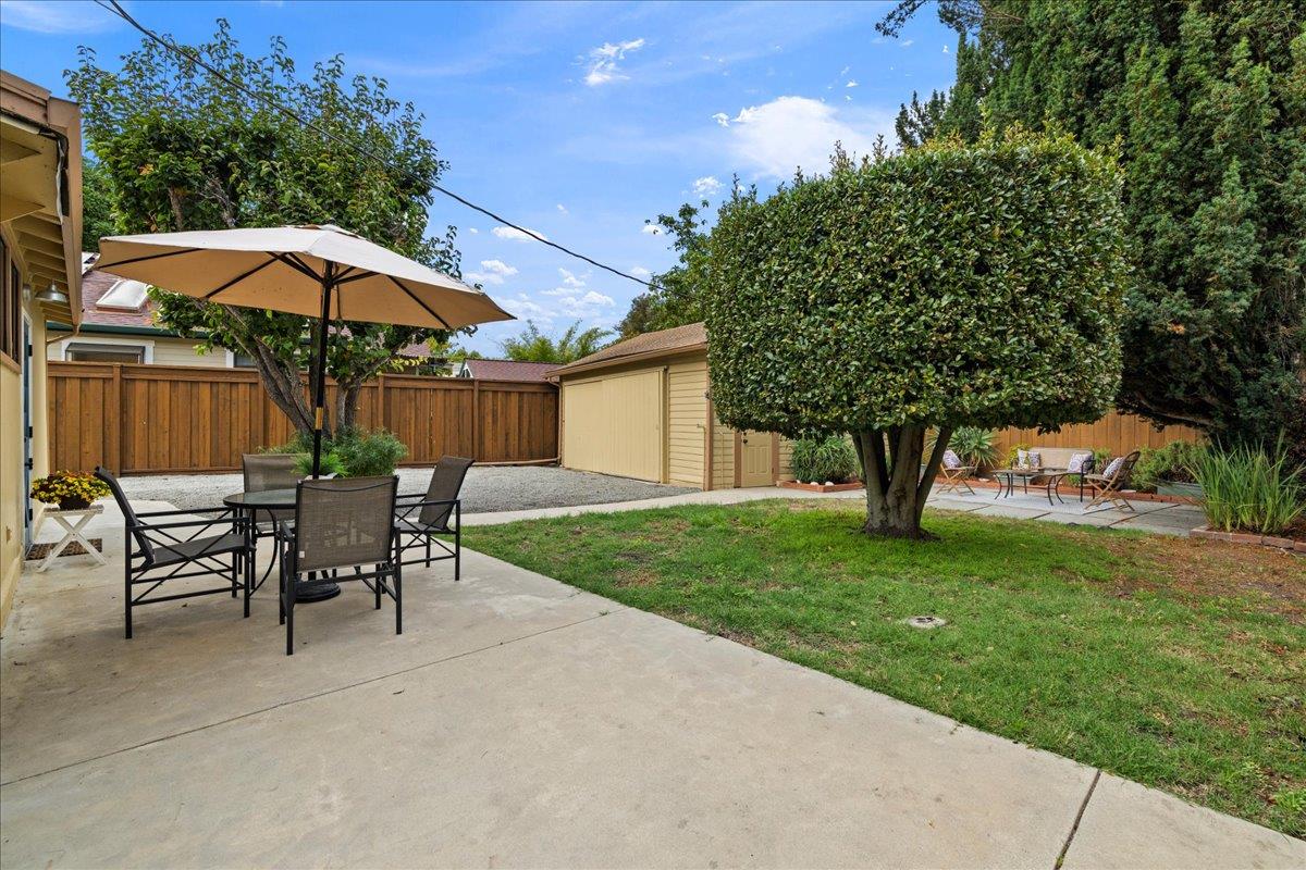214 Rigg Street Santa Cruz, CA 95060 - Photo 29 of 32 a view of a house with backyard and sitting area