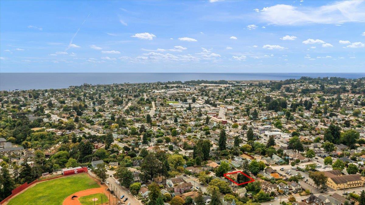 214 Rigg Street Santa Cruz, CA 95060 - Photo 31 of 32 an aerial view of a city