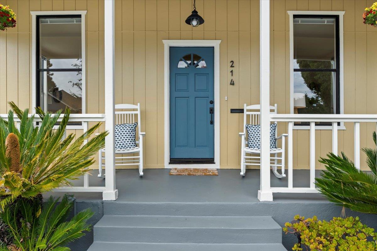 214 Rigg Street Santa Cruz, CA 95060 - Photo 5 of 32 a view of front door of house