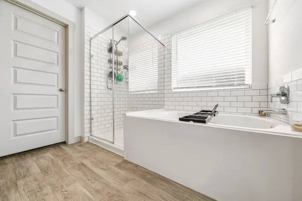 $285,000 | 8210 Buck Lane, Rosharon, TX 77583