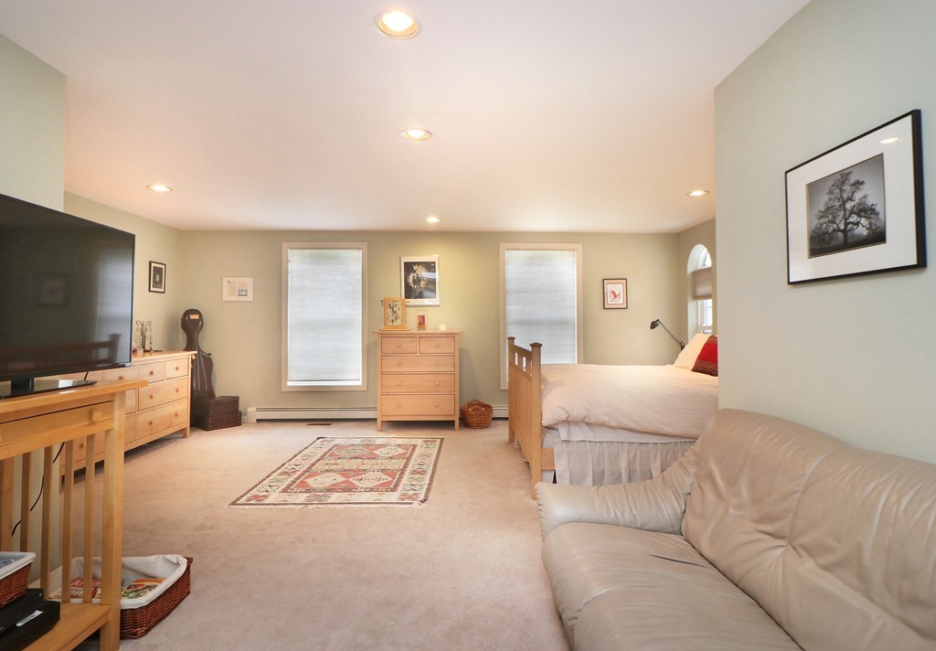 6 Thoreau Road Acton, MA 01720 - Photo 17 of 29 Gallery Image 17