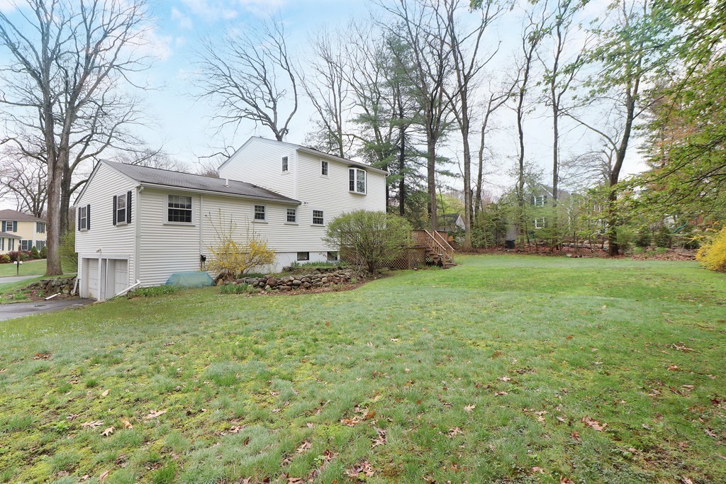 6 Thoreau Road Acton, MA 01720 - Photo 4 of 29 Gallery Image 4