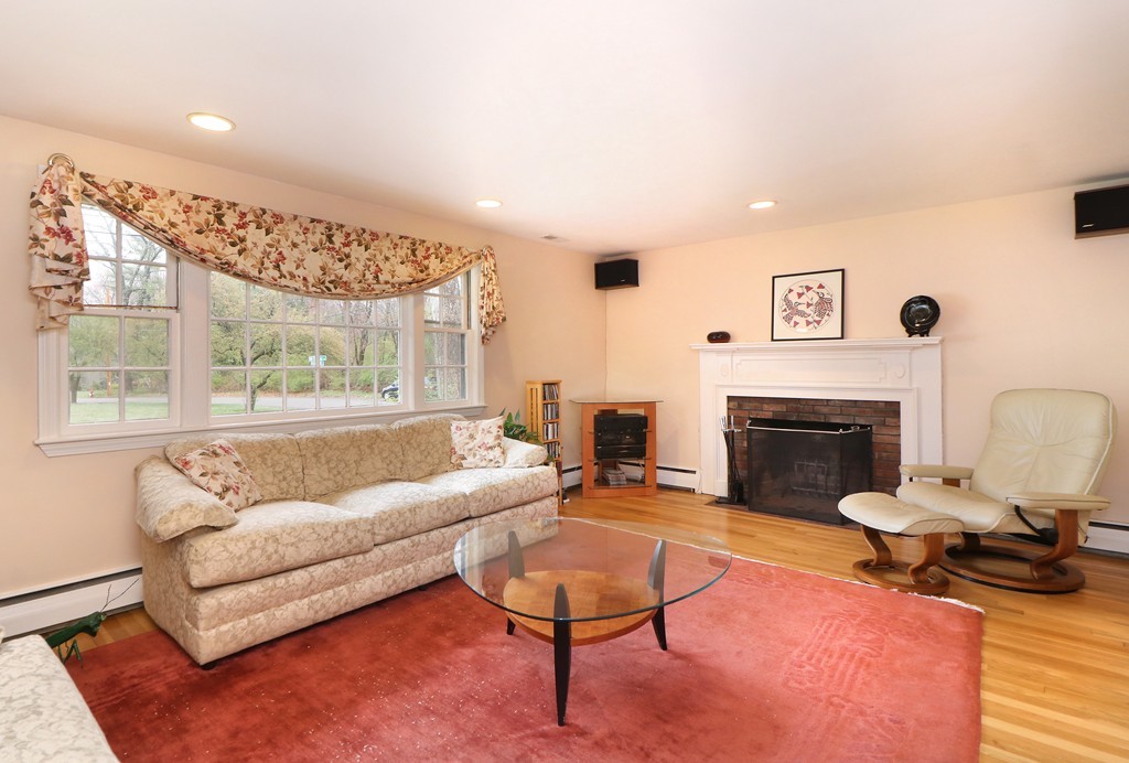 6 Thoreau Road Acton, MA 01720 - Photo 7 of 29 Gallery Image 7