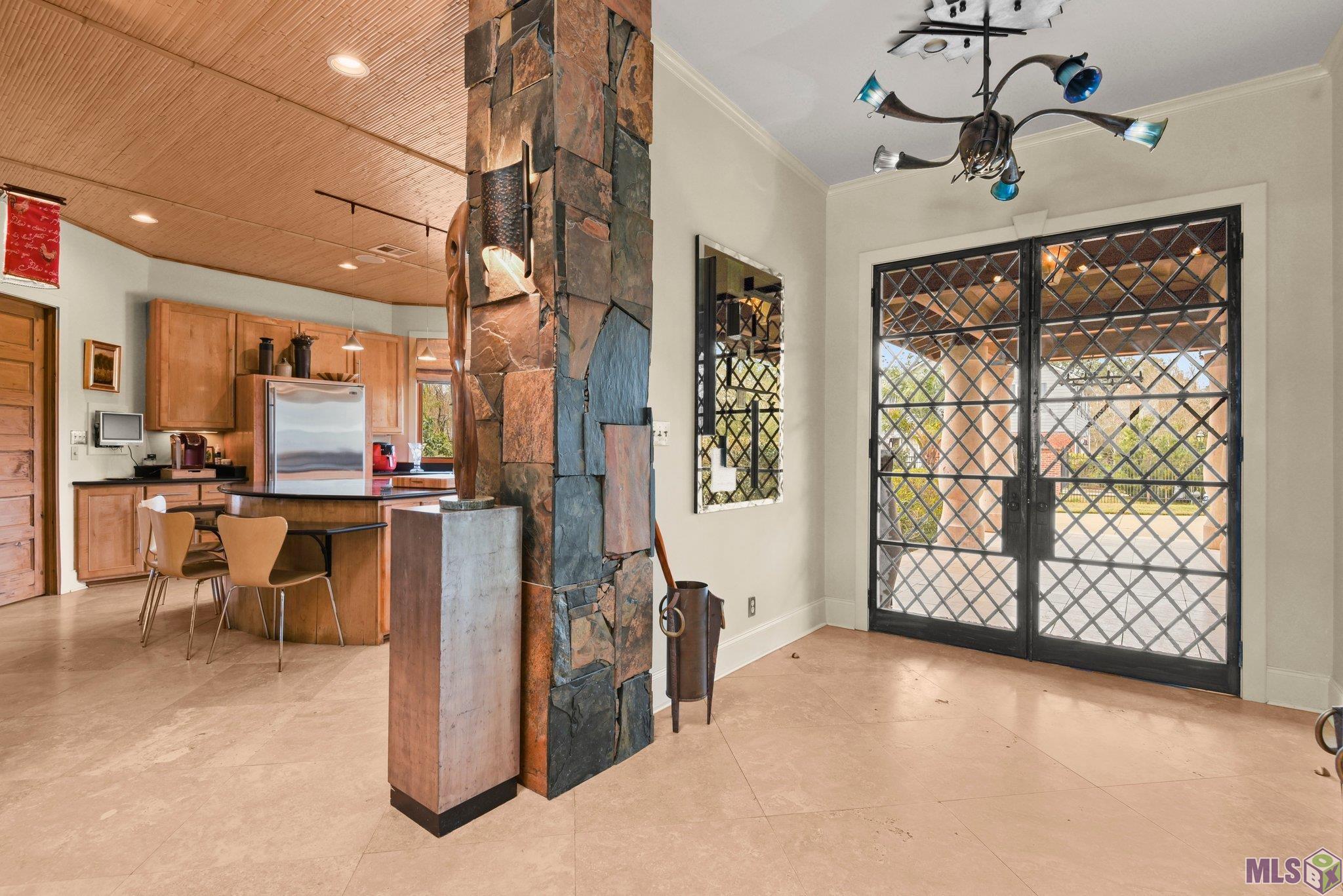 983 Finchley Court Baton Rouge, LA 70806 - Photo 8 of 48 Gallery Image 8