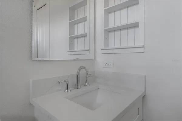 $3,900 | 3707 West Leila Avenue, Tampa, FL 33611