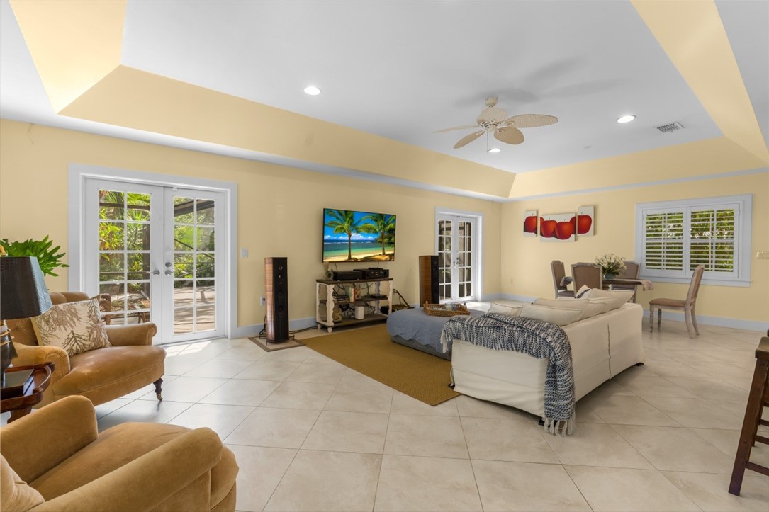 400 Live Oak Road Vero Beach, FL 32963 - Photo 4 of 36