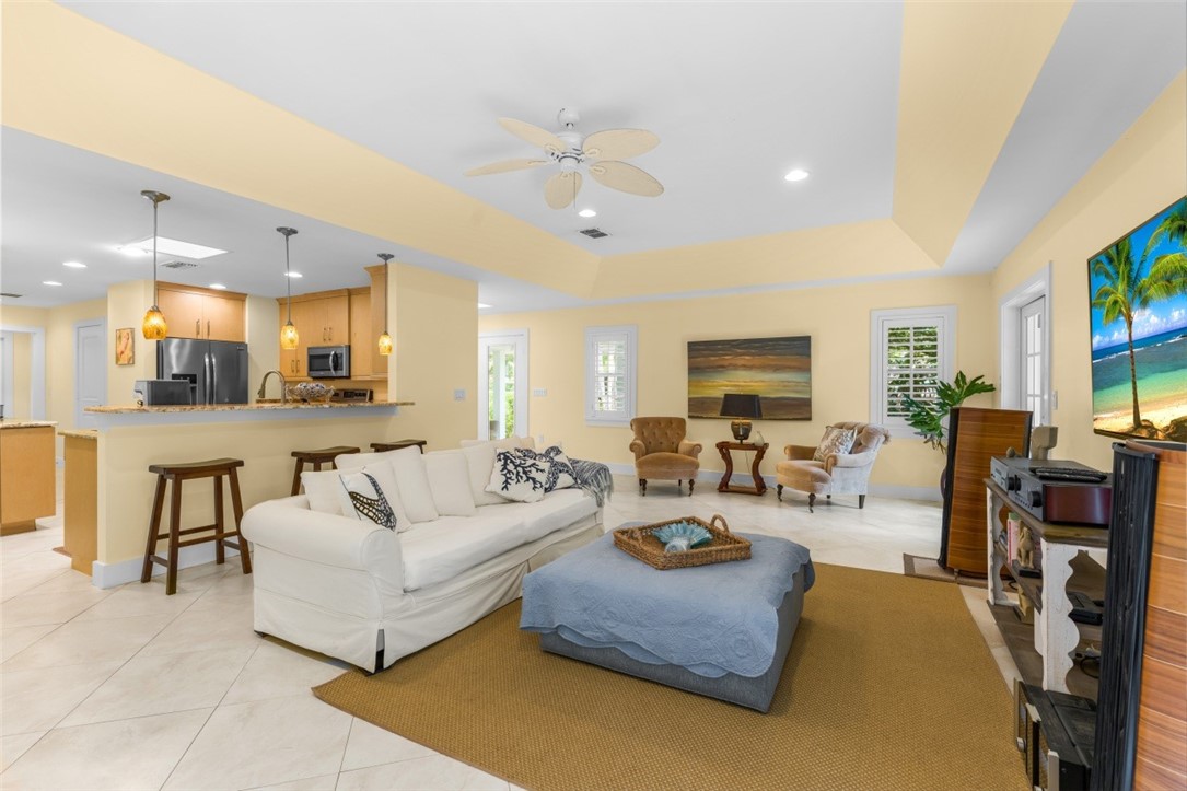 400 Live Oak Road Vero Beach, FL 32963 - Photo 5 of 36