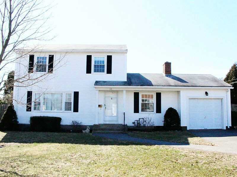 35 Commack Road East Providence, RI 02914 - Photo 1 of 13 Exterior Front.