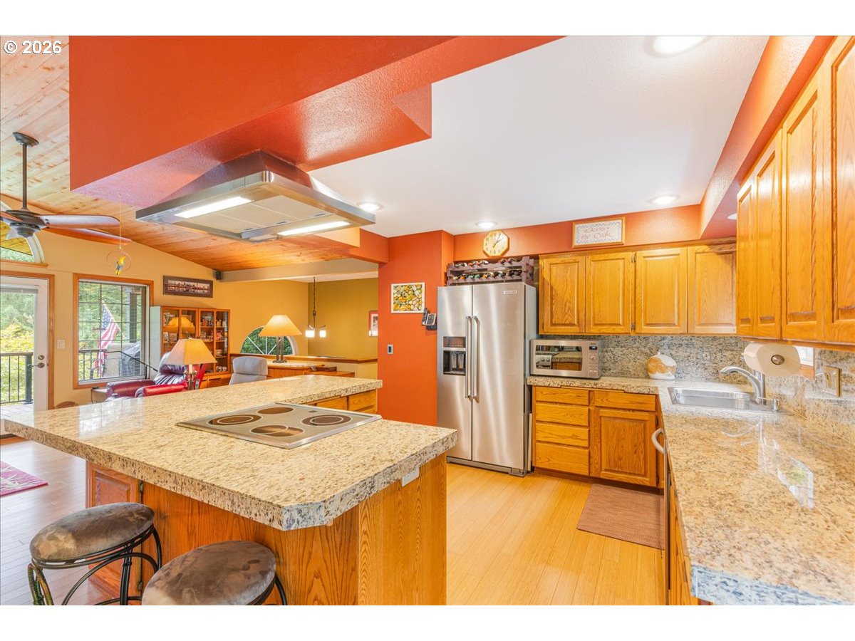 14550 Northeast Spring Creek Lane Newberg, OR 97132 - Photo 12 of 48