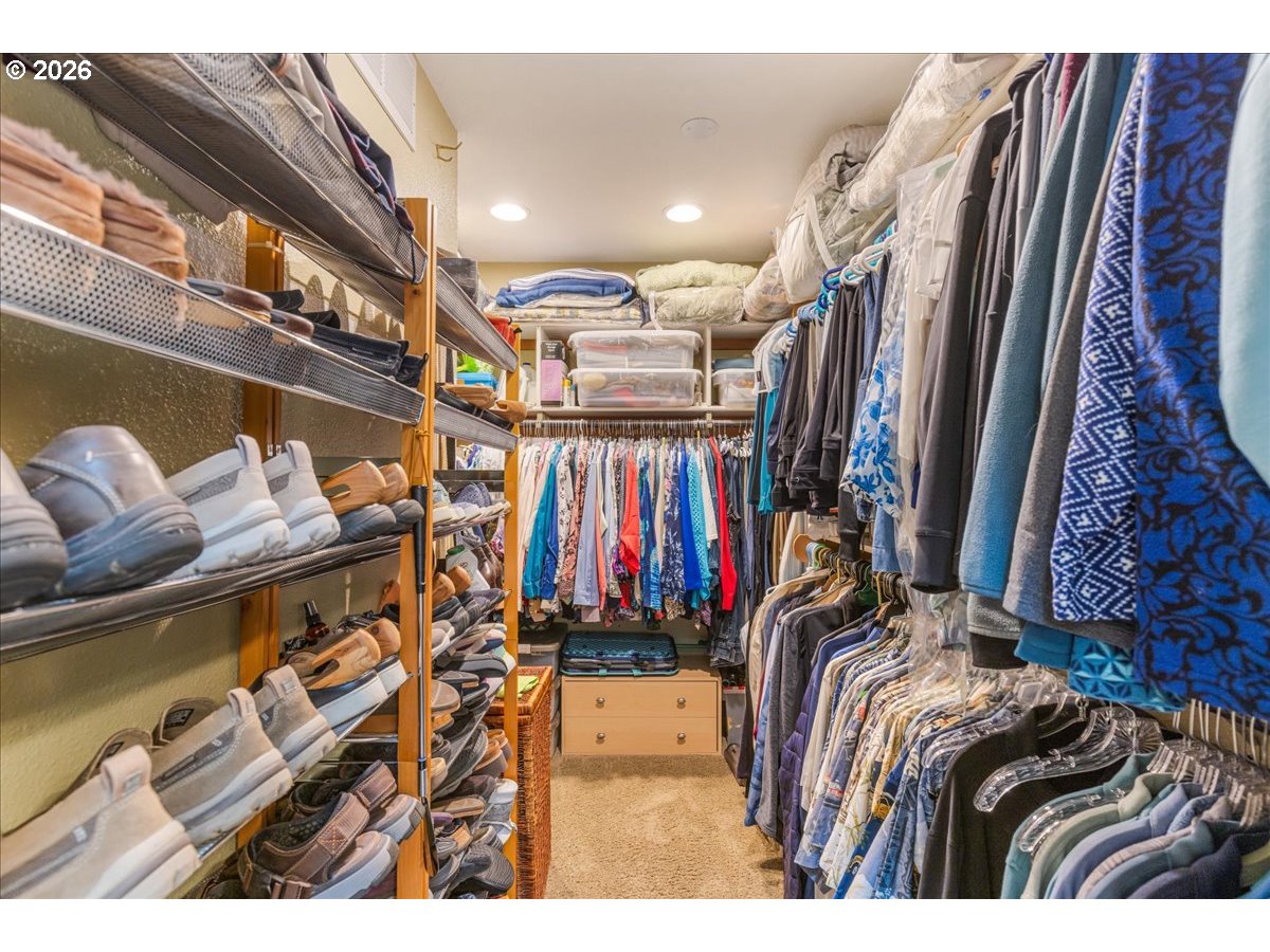 14550 Northeast Spring Creek Lane Newberg, OR 97132 - Photo 18 of 48