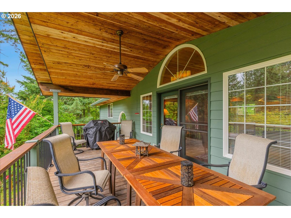 14550 Northeast Spring Creek Lane Newberg, OR 97132 - Photo 8 of 48