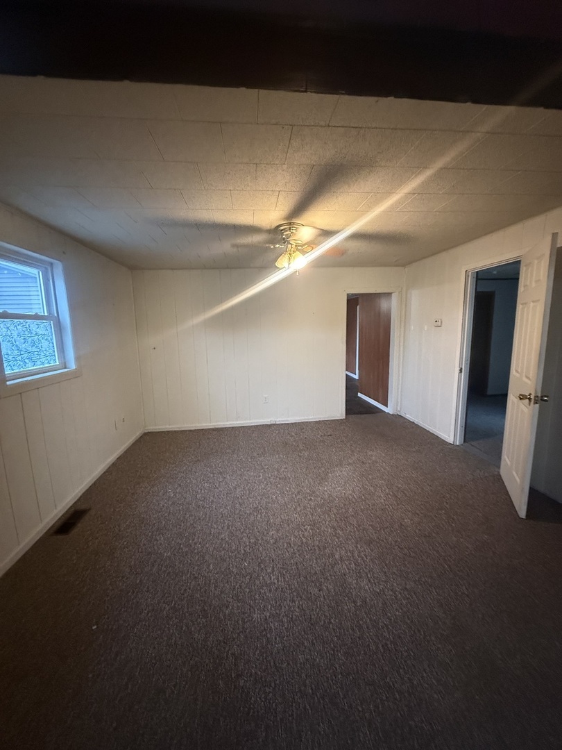 312 East 11th Street Georgetown, IL 61846 - Photo 8 of 25 a view of empty room