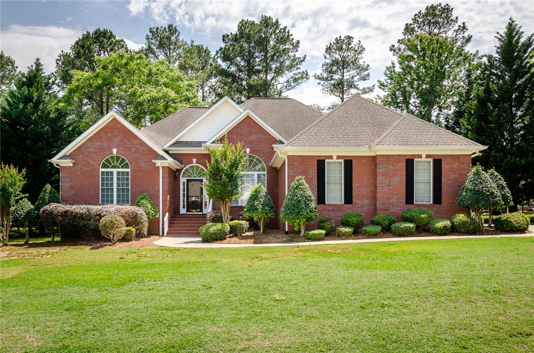 202 Sapphire Valley Anderson, SC 29621 - Photo 1 of 43 Gallery Image 1