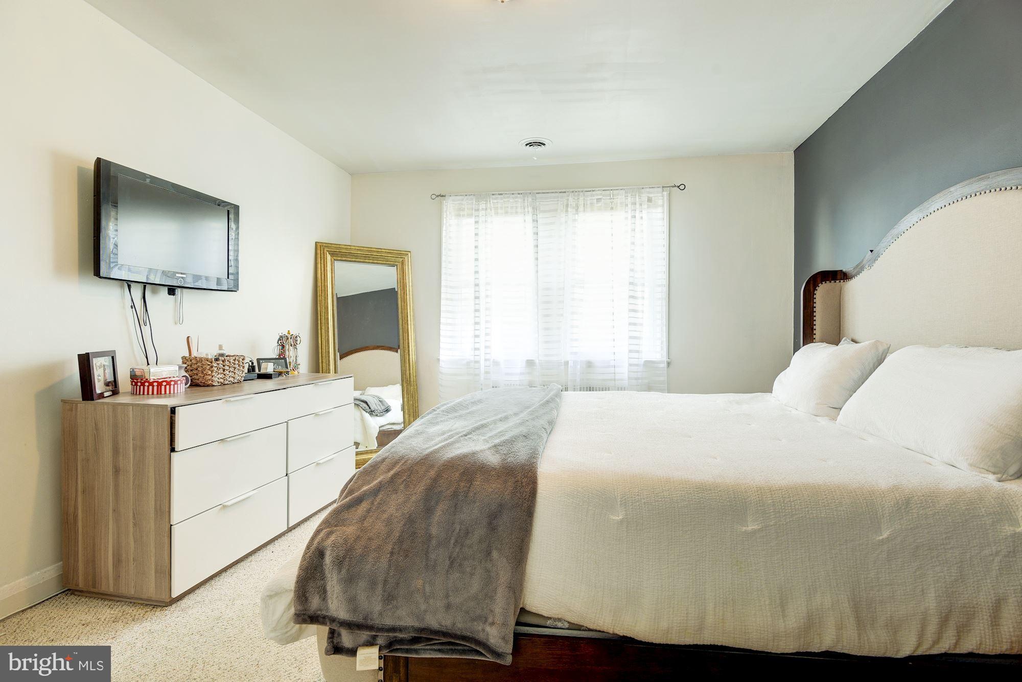 1553 Northwick Road Baltimore, MD 21218 - Photo 25 of 47