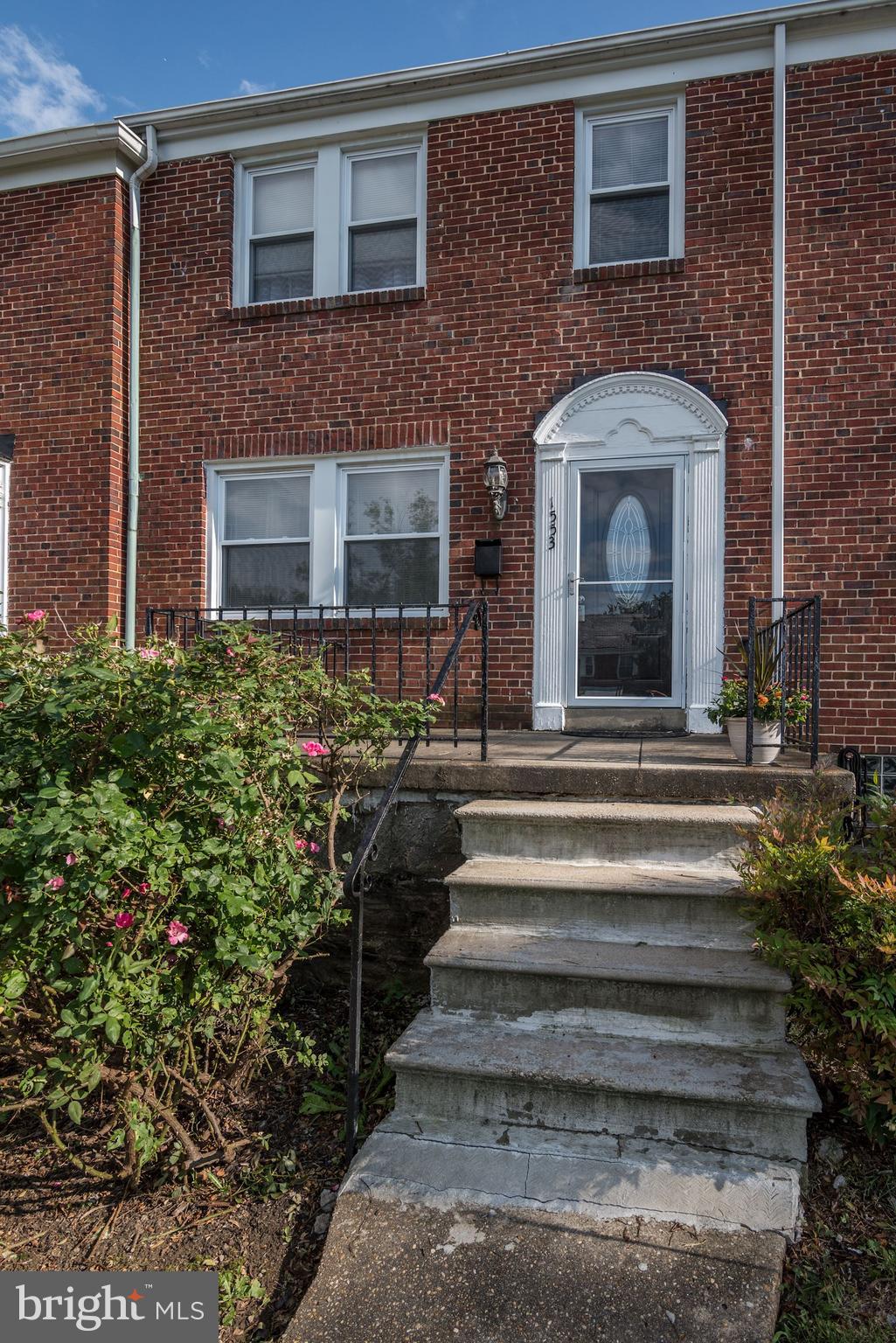 1553 Northwick Road Baltimore, MD 21218 - Photo 4 of 47